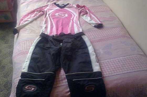 Sick racing girls bike gear padded trousers size small