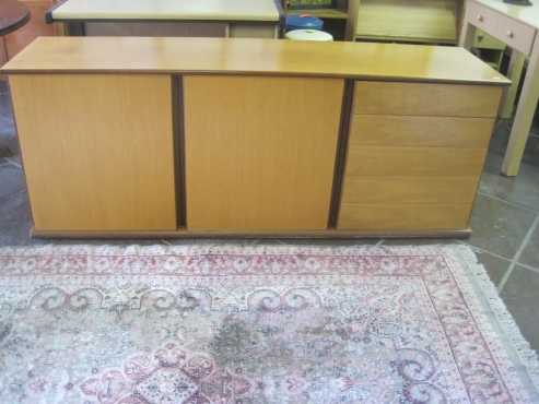 Sideboard