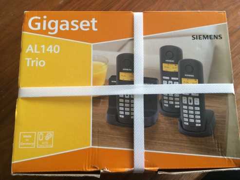 Siemens Gigaset AL140 Trio Portable Phones