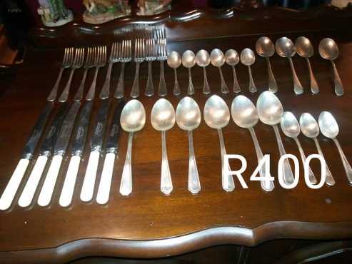 Silver Cutlery Set