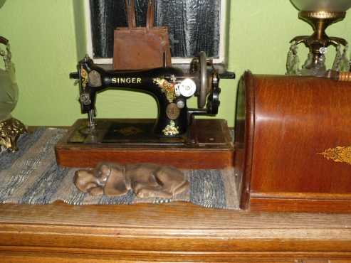 Singer sewing machine, British made singer, original