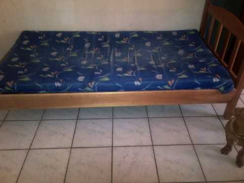 Single Wood Bed Without Mattress