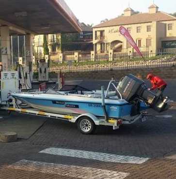 SKI-BOAT FOR SALE  R 68 000-00