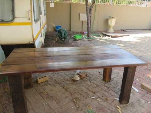 Sleeper dinning roomkitchen table