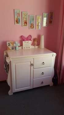 Sleigh cot and compactum for sale