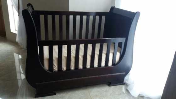 Sleigh Cot - Dark Brown