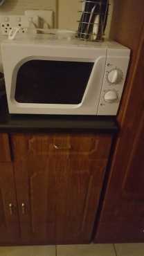 Small Microwave Oven