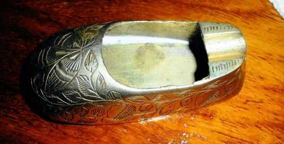 Small Ornamental Brass shoe ashtray
