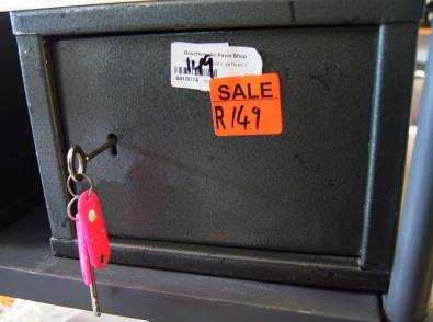 Small Safe S017077A