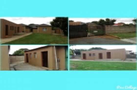 smaller room to rent in Primrose R1300