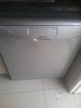 SMEG 12 PLACE Dishwasher excellent condition