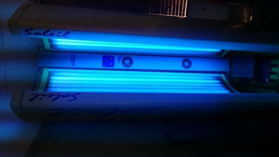 Soleil 48 tube vertical sunbed