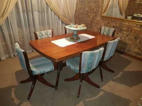 Solid Imbuya dining room set