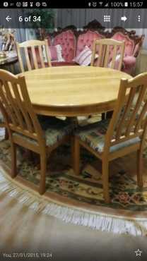 Solid Oak Dining Room Suite