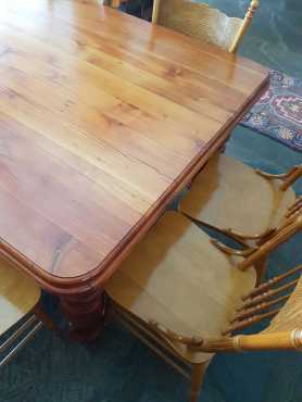 Solid Oregon Dining Room Table