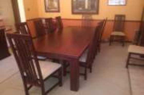 Solid wood 12 Seat dinningroom set
