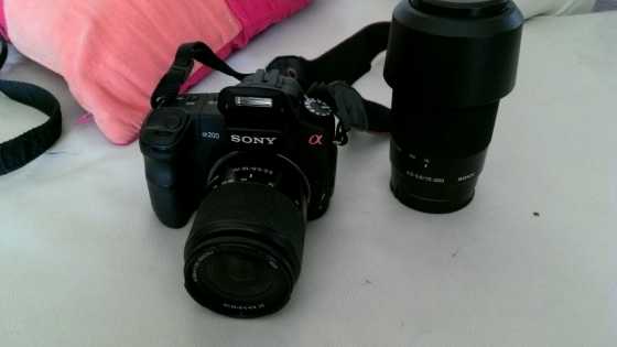 Sony A200 With Twin Lenses In excellent Condition