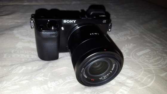 Sony Alpha NEX-7 camera , Sony Carl Zeiss Sonar T E 24mm F1.8 ZA lens