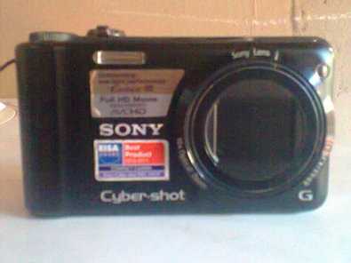 SONY CYBER SHOT AT A BARGAIN PRICE R800