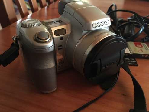 Sony cybershot digital camera for sale