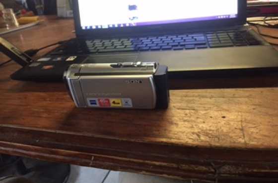 sony DCR-SX44 handycam