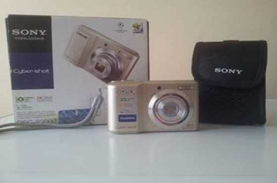 Sony Ericsson 10.1 mega pixel digital camera for sale