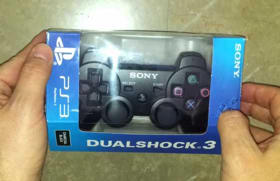 Sony playstation 3 dual shock 3 original sony  controlers brand new sony original controlers availab