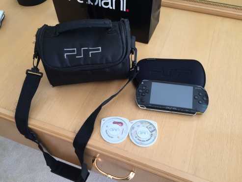 Sony PSP 3000 slim and lite piano black