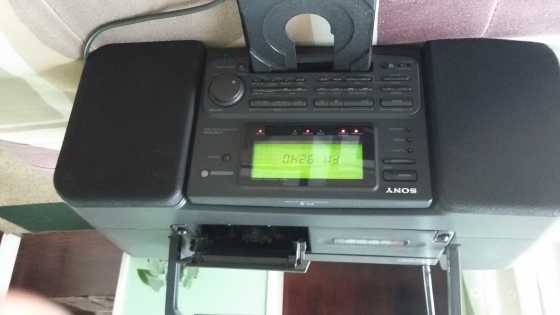 Sony radio CD player and double cassette deck