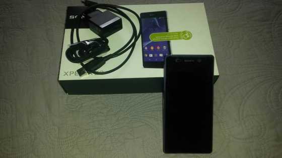 Sony Xperia Z2 in box with charger etc like new