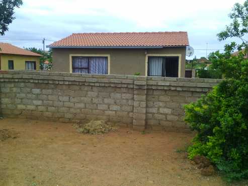 soshanguve ss 2 bedroom house to rent R1950