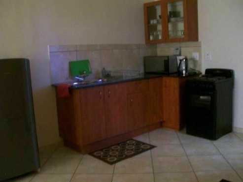 SOWETO 2bedrooms, bathroom, kitchen, lounge, Rental R2800 near Chaf Pozi