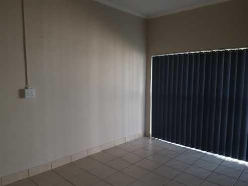 Spacious 2 bedroom apartment to rent in ValhallaCenturion