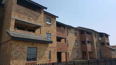 Spacious 2bed 1bath Apartement to Rent in Midrand