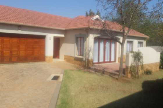 SPACIOUS 3 BEDROOM RETIREMENT HOME IN EAST OF PRETORIA