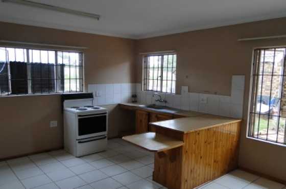 Spacious Garden Flat To Rent in DoornpoortMontana