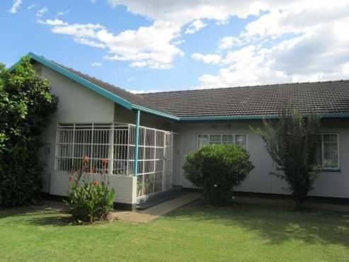 Spacious home on large stand in SE1 Vanderbijlpark