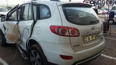 Spare parts available Hyundai Santa Fe R2.2 2012