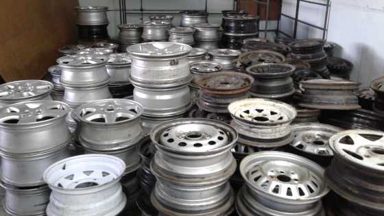 Spare wheel for any Car or Bakkie and Good secondhand tyres all sizes