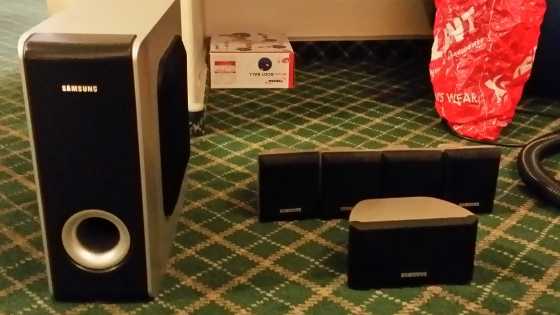 Speaker.. and Sub woofer.. for urgent sale