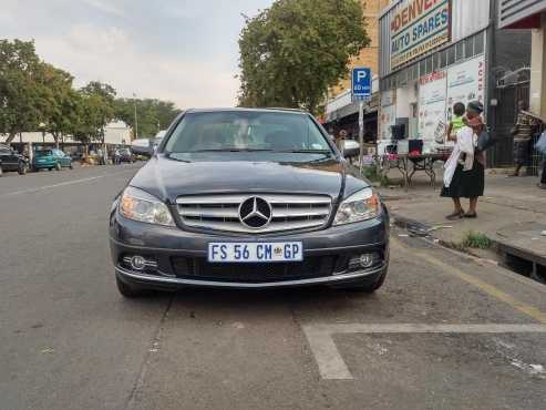 Special Mercedes Benz c280 Auto for R135000