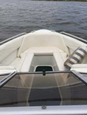 Speed Boat Falcon 2000  East Rand