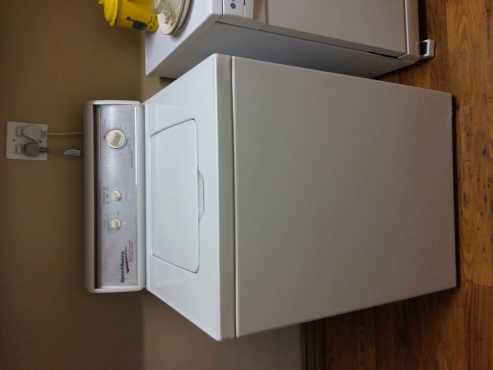 Speed queen heavy duty extra large washing machine