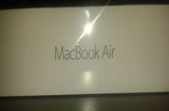 Splinternuwe MacBook Air te koop