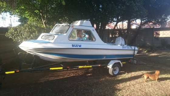 SPORT039S MANS BOAT FOR SALE  ONLY R25000