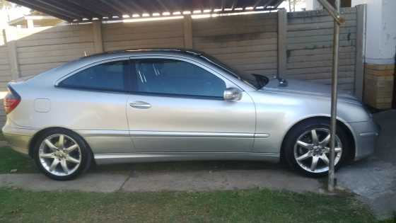 Sporty 2002 Merc c230 Coupe to Swop