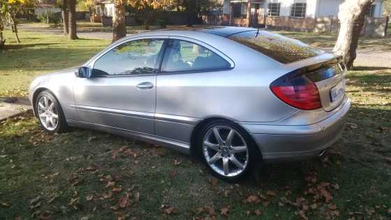 Sporty Merc to Swop for 4 Doore  Cash