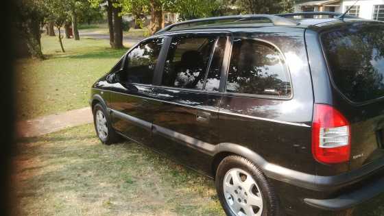 Spotless Opel Zafira Elegance 7 Seater