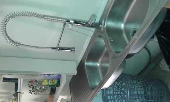 Stainless steel sink