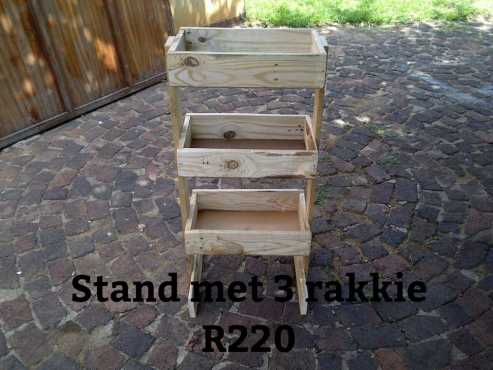 Stand met 3 rakke